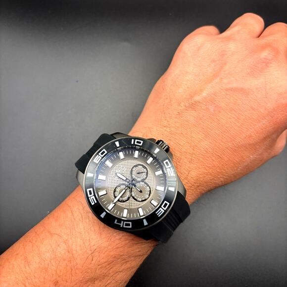 Invicta 30112 Pro Diver 50mm Mens Stainless Steel Silicone Strap Watch NIBWT - Picture 13 of 17